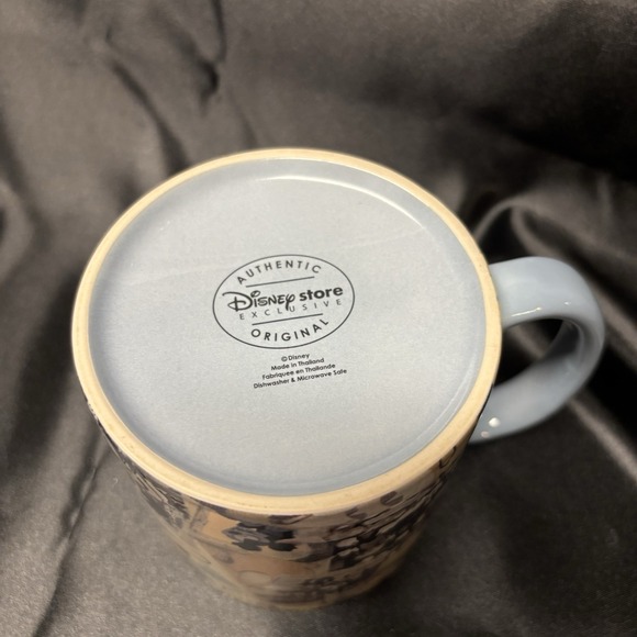 2003 Mickey Mouse Newspaper Collage Large Coffee‎ Cup Mug Disney World  4.75x5.8 - Picture 5 of 6